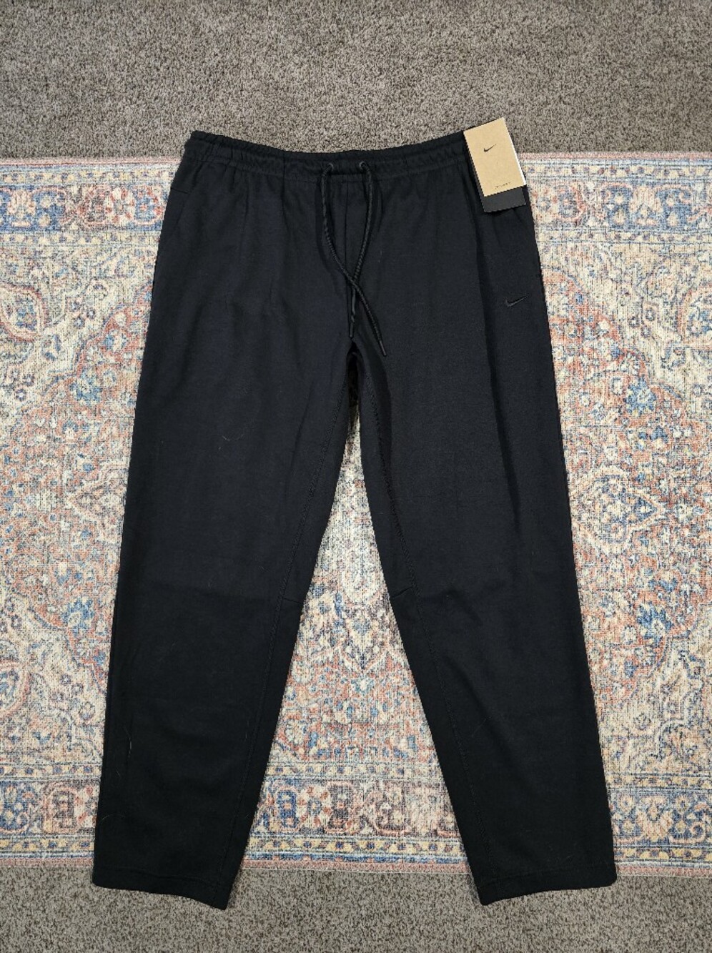 NWT Nike Standard Fit Black Athletic Pants   Sz L